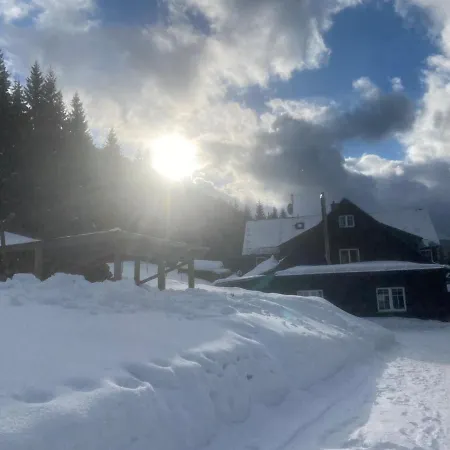 招待所 Moravenka Špindlerŭv Mlýn